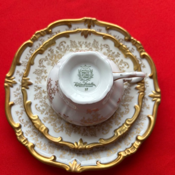 Weimar Porcelain Katharina Cup Saucer and Desert Plate - Picture 4 of 7